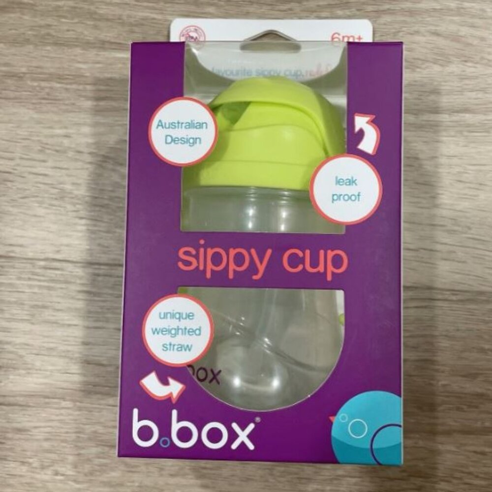 B. Box Essential Sippy Cup with Easy Grip Handle - 8 oz